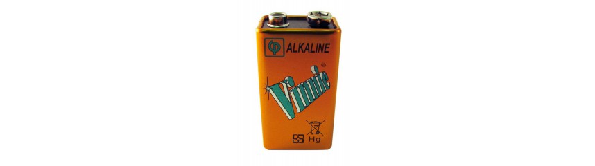Pile Alcaline 9V 6LR61 PP3 680 mAh - La Vitrine Médicale 974